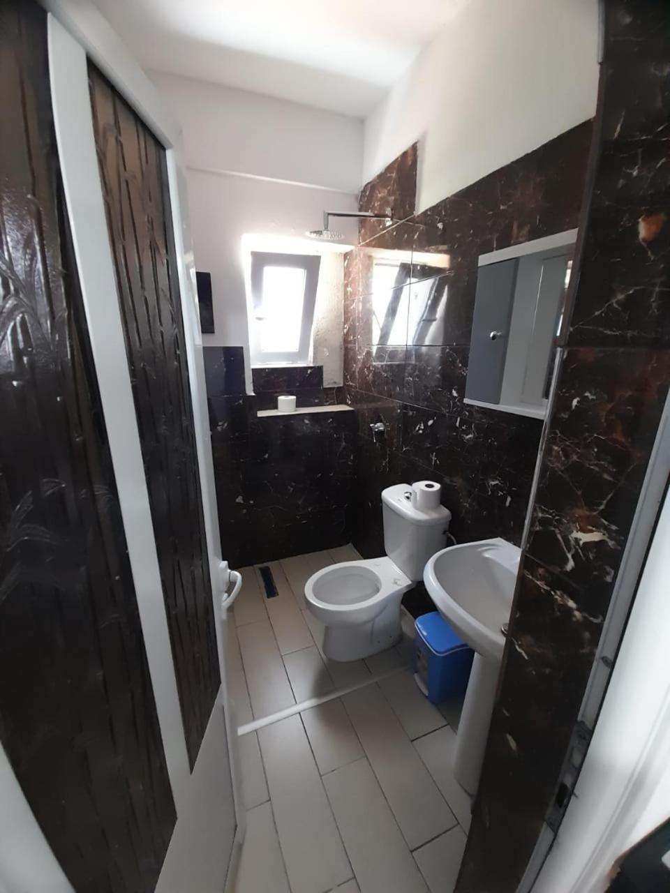 Rey Garden Villa Vlorë 객실 사진